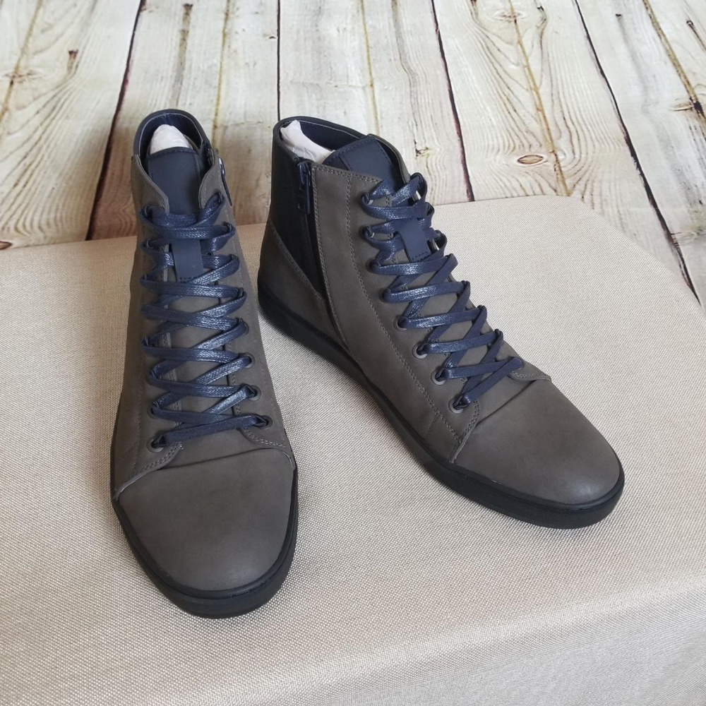 Kenneth Cole Lace-Up Designer Shoes - Picture 4 of 7